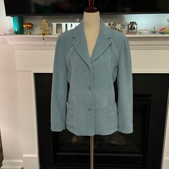 🩵 Emanuel Ungaro Light Blue Textured Blazer – Size 4 / 38